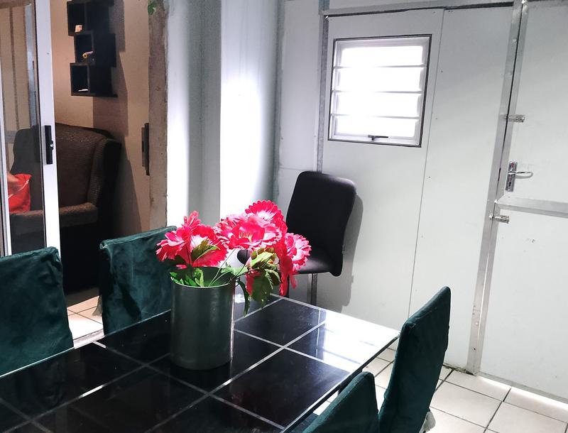 2 Bedroom Property for Sale in The Hague Western Cape